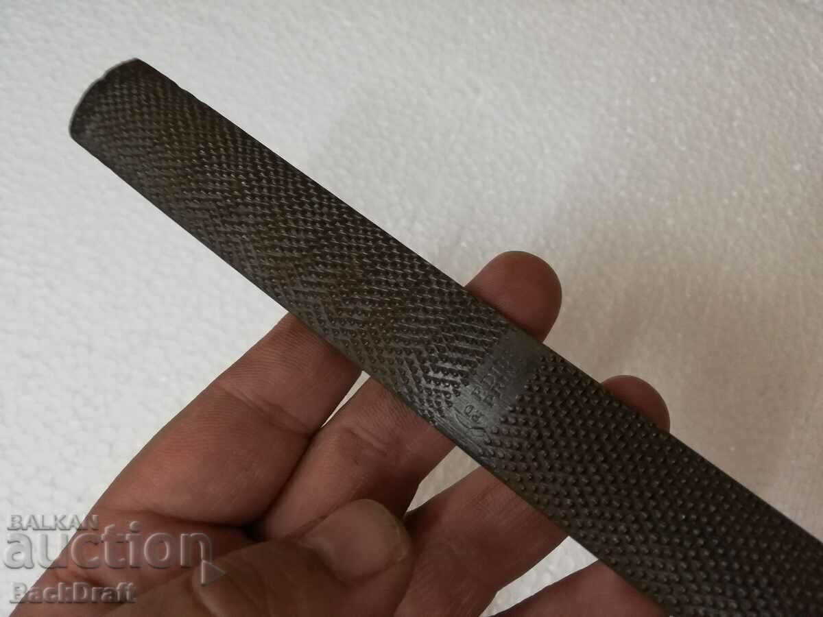 Old German Shoe File - F.DICK PRIMA NN9" - 6 Old German Shoe File - F.DICK PRIMA NN9" - 6