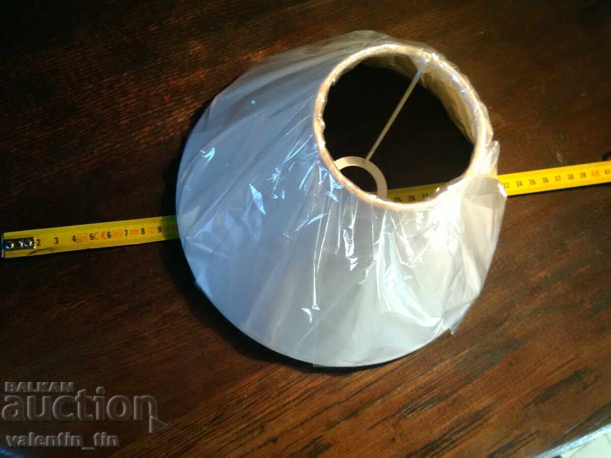 Old table bedside brass bronze lamp with price € 30.17 | 59.01 BGN Old table bedside brass bronze lamp with price € 30.17 | 59.01 BGN