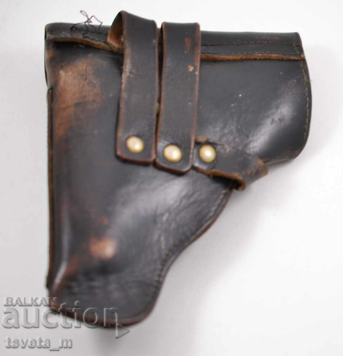 Leather holster for Makarov pistol with price 25.00 BGN | € 12.78 Leather holster for Makarov pistol with price 25.00 BGN | € 12.78