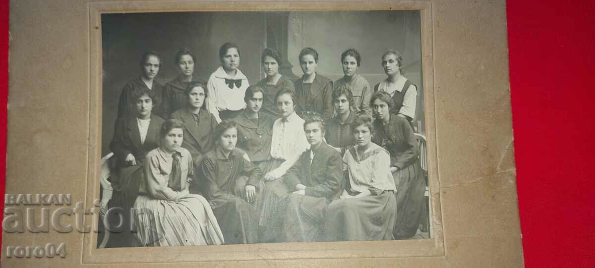 OLD PHOTO - CARDBOARD - 5 OLD PHOTO - CARDBOARD - 5