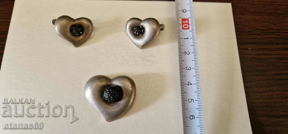 Delivery of Silver earrings with a pendant - 22 g. Delivery of Silver earrings with a pendant - 22 g.