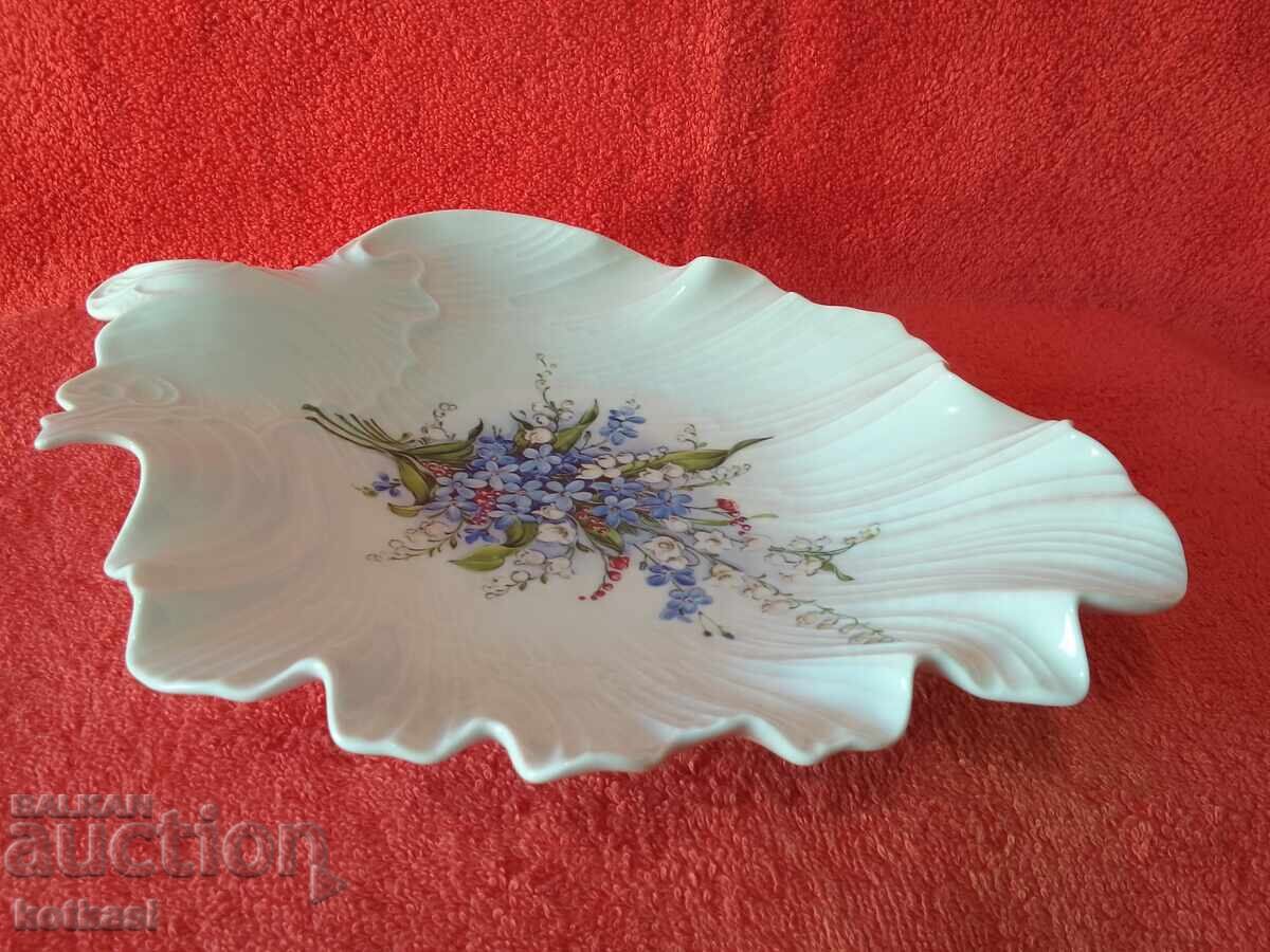 Porcelain plate leaf shape Royal Tettau Germany - 7