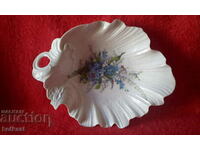 Porcelain plate leaf shape Royal Tettau Germany