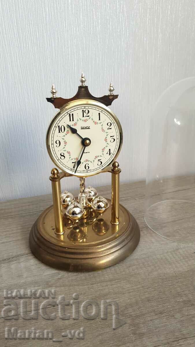 Auction  German silvoz quartz table clock