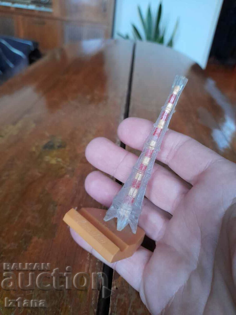 Delivery of An old souvenir Delivery of An old souvenir