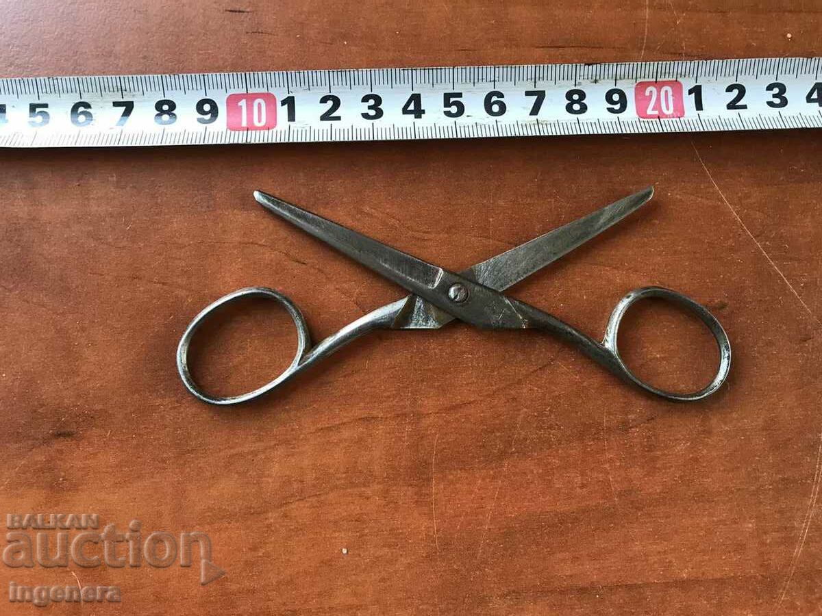 SCISSORS SCISSORS MARKED HEALTHY AND TIGHT TOOL with price 9.00 BGN | € 4.60 SCISSORS SCISSORS MARKED HEALTHY AND TIGHT TOOL with price 9.00 BGN | € 4.60