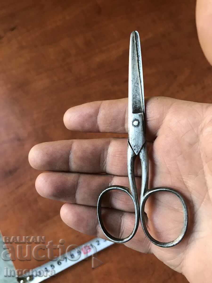 SCISSORS SCISSORS MARKED HEALTHY AND TIGHT TOOL - 6 SCISSORS SCISSORS MARKED HEALTHY AND TIGHT TOOL - 6