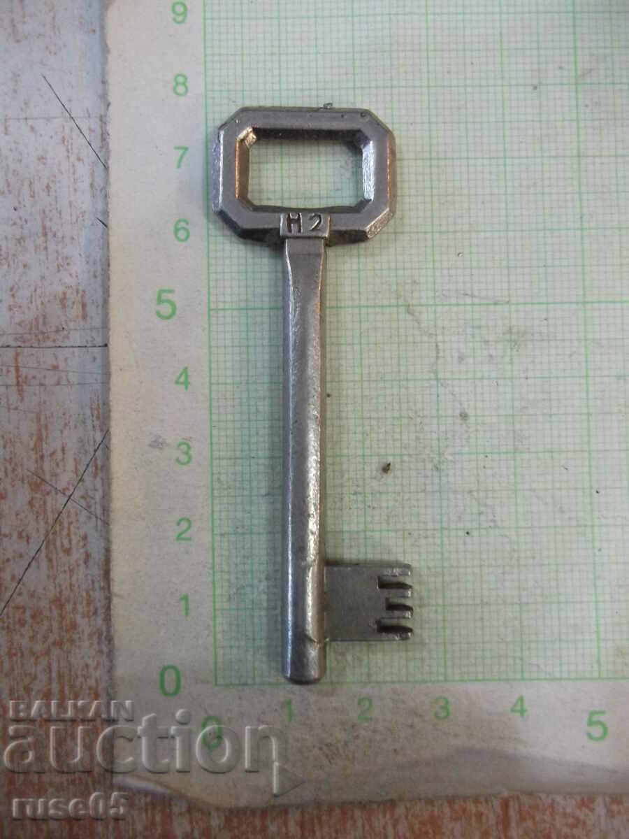 Key No. H2 for lock