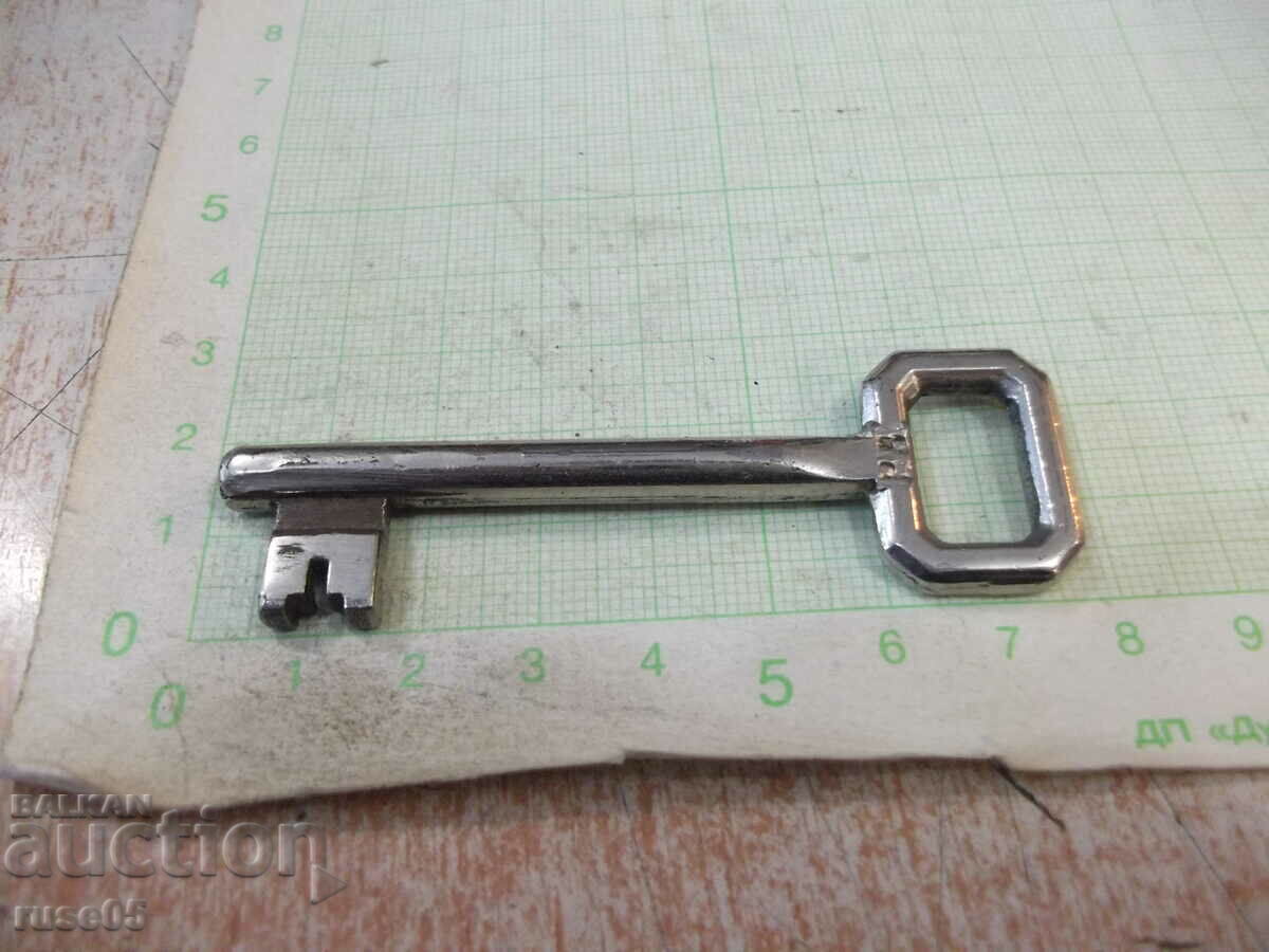 Key No. P8 for a lock - 5