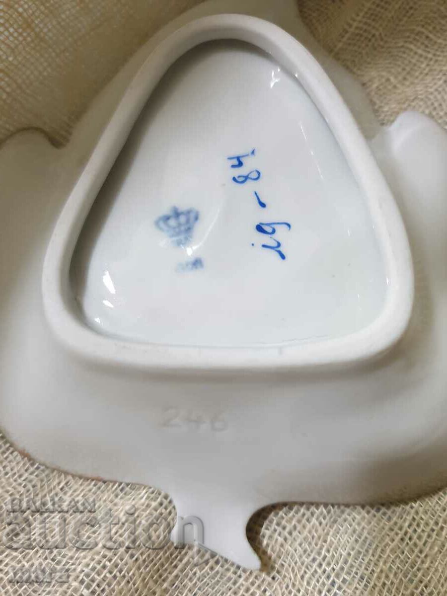 Porcelain handmade saucer - 5 Porcelain handmade saucer - 5