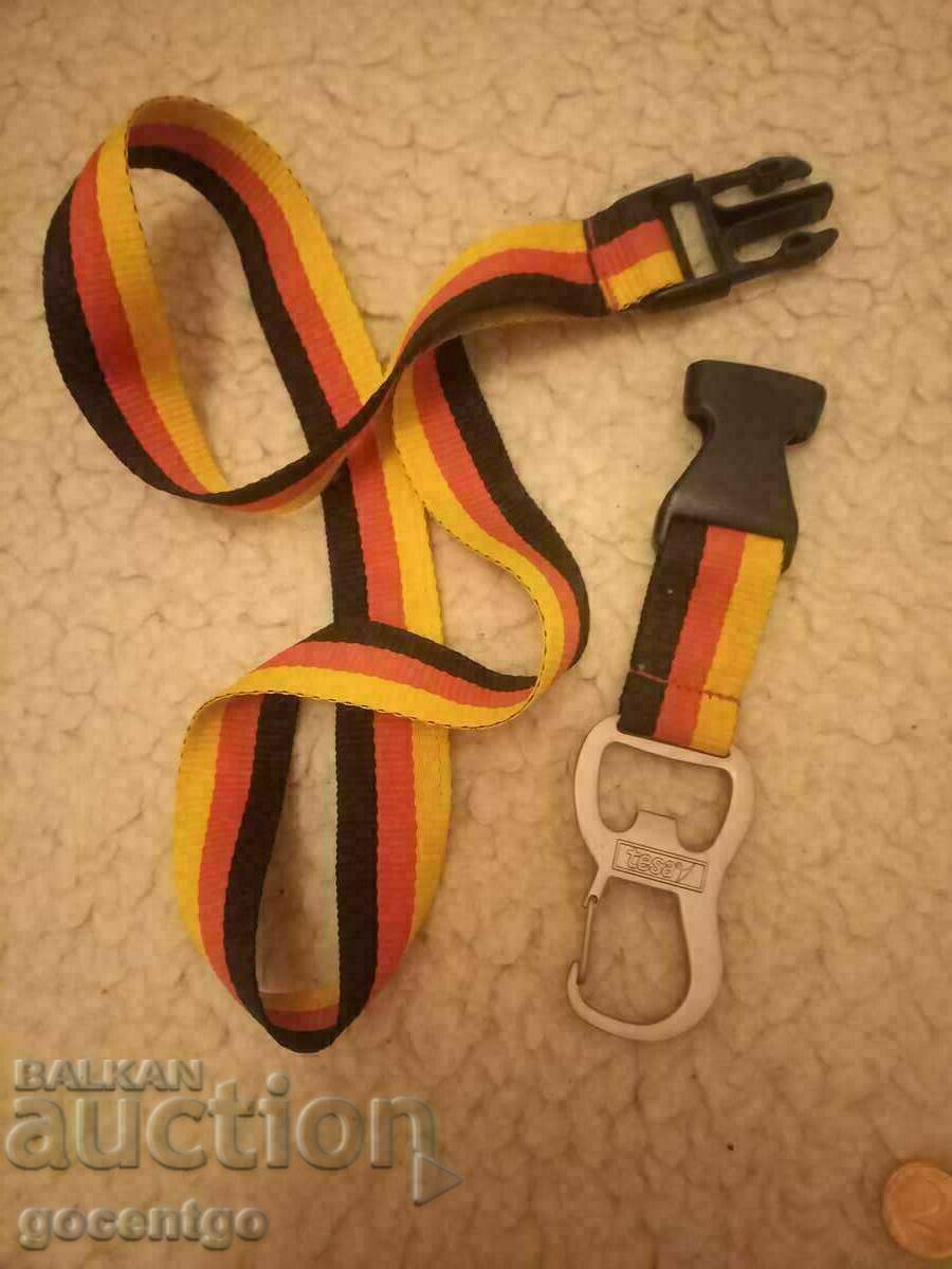 tesa KEY HOLDER OPENER with GERMAN TRICOLOUR TAPE