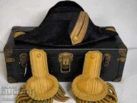 Double-brimmed lieutenant's cap