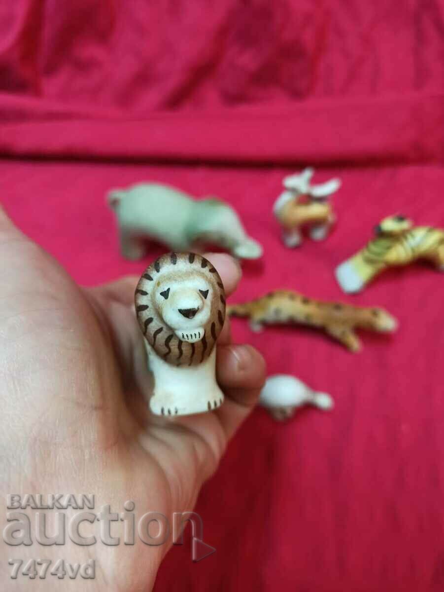 Delivery of TURYGIN CERAMICS ROW - ANIMAL FIGURES - 1960 Delivery of TURYGIN CERAMICS ROW - ANIMAL FIGURES - 1960