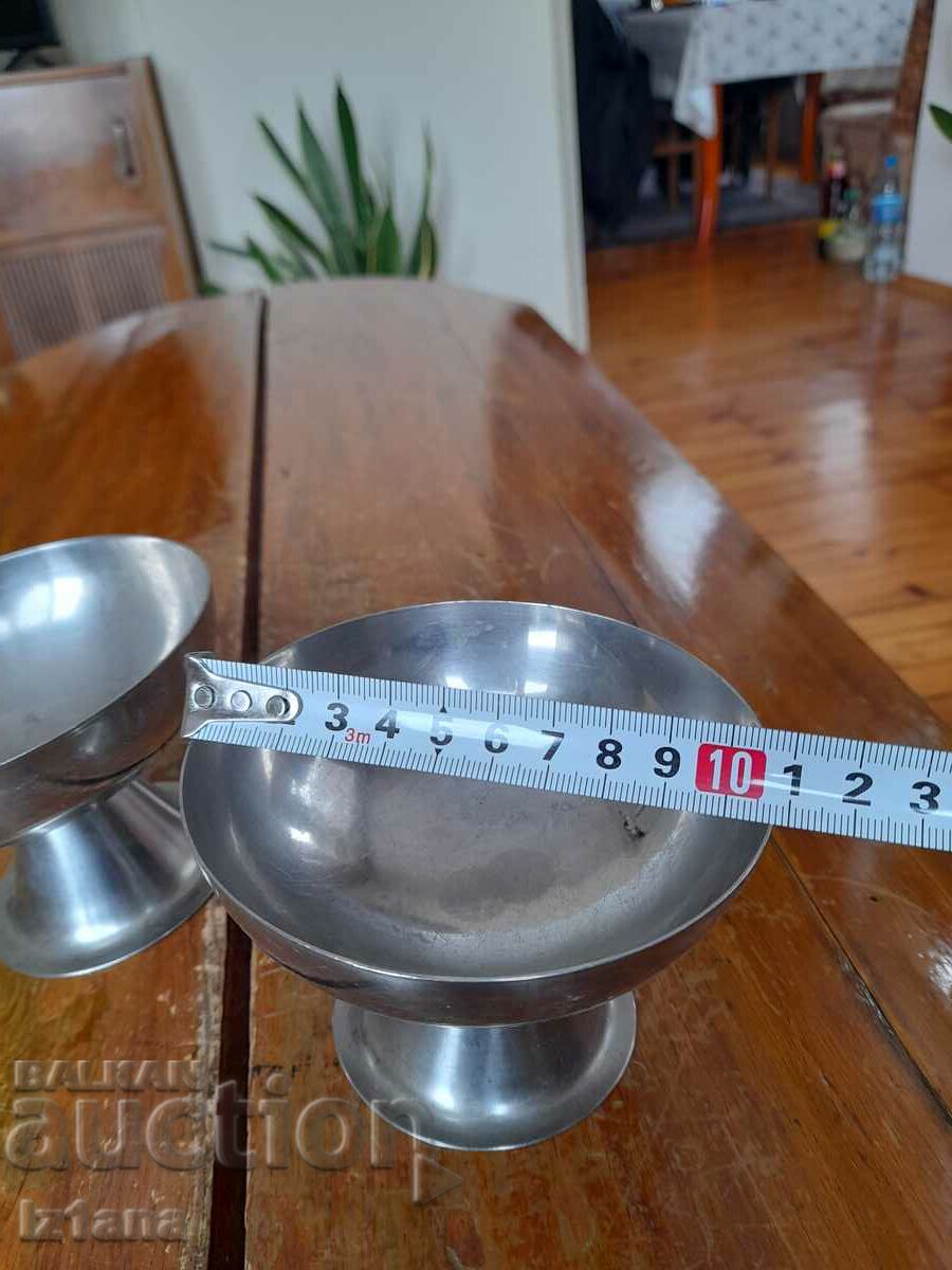 Delivery of Old stainless ice cream bowls Delivery of Old stainless ice cream bowls