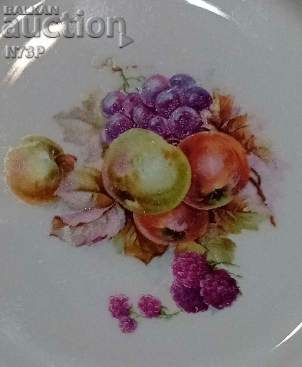 OLD PORCELAIN PLATES. CZECHOSLOVAKIA. with price 16.00 BGN | € 8.18 OLD PORCELAIN PLATES. CZECHOSLOVAKIA. with price 16.00 BGN | € 8.18