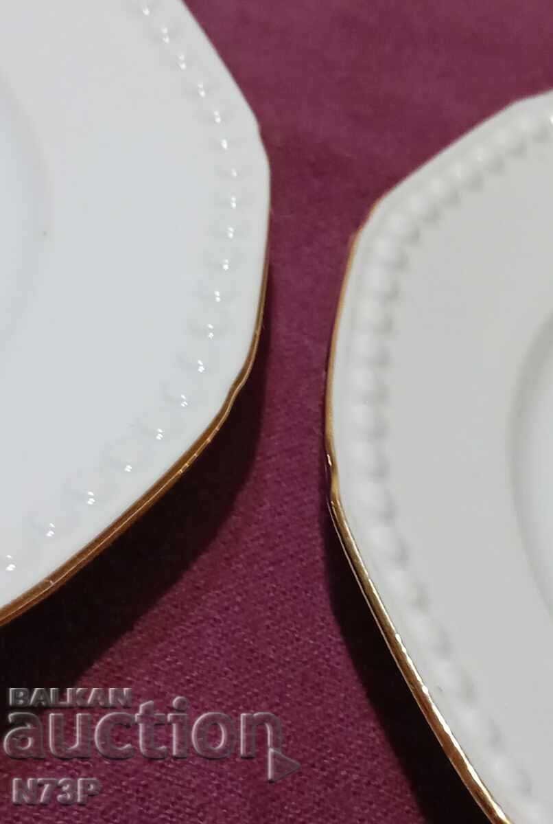 OLD PORCELAIN PLATES. CZECHOSLOVAKIA. - 5 OLD PORCELAIN PLATES. CZECHOSLOVAKIA. - 5