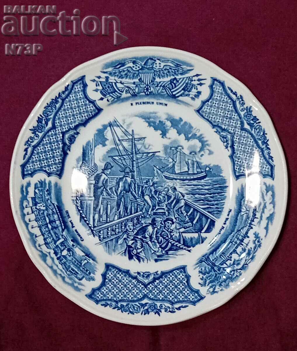 OLD PORCELAIN PLATE. MADE IN ENGLAND.