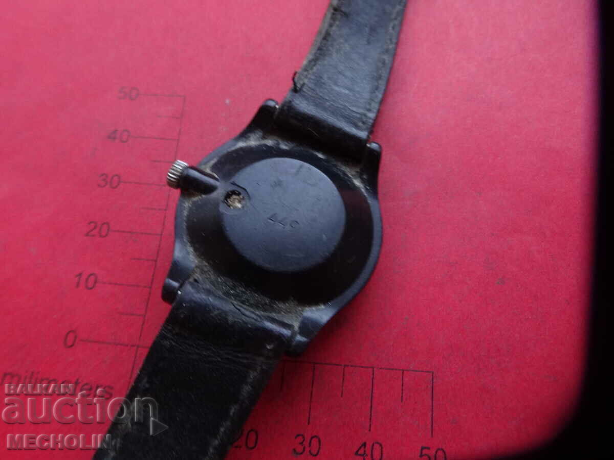 Delivery of COLLECTIBLE Russian BEAM WATCH Delivery of COLLECTIBLE Russian BEAM WATCH