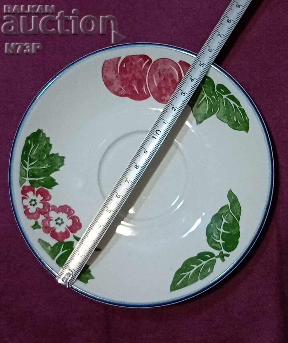 Auction  PLATE. MADE IN ENGLAND.