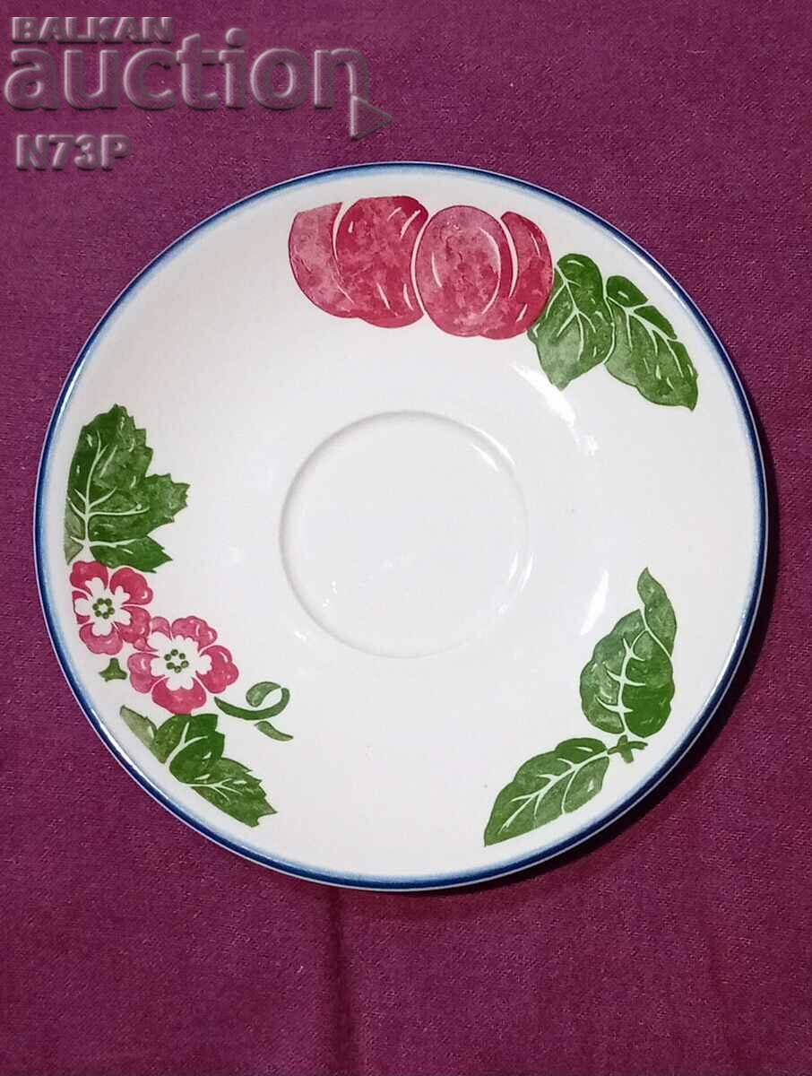 PLATE. MADE IN ENGLAND.