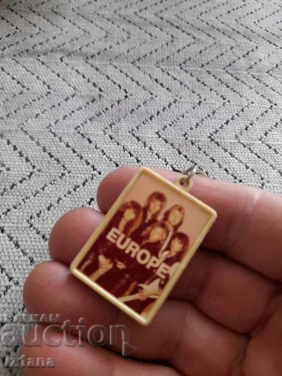 Old key chain Europe,Bananarama with price 30.00 BGN | € 15.34 Old key chain Europe,Bananarama with price 30.00 BGN | € 15.34