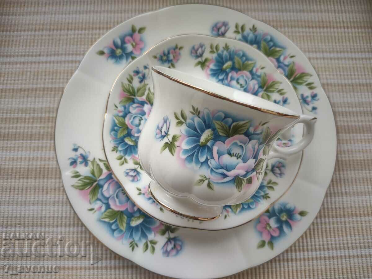 Very nice coffee/tea mug, bone china, 01/14/24 with price 169.00 BGN | € 86.41 Very nice coffee/tea mug, bone china, 01/14/24 with price 169.00 BGN | € 86.41