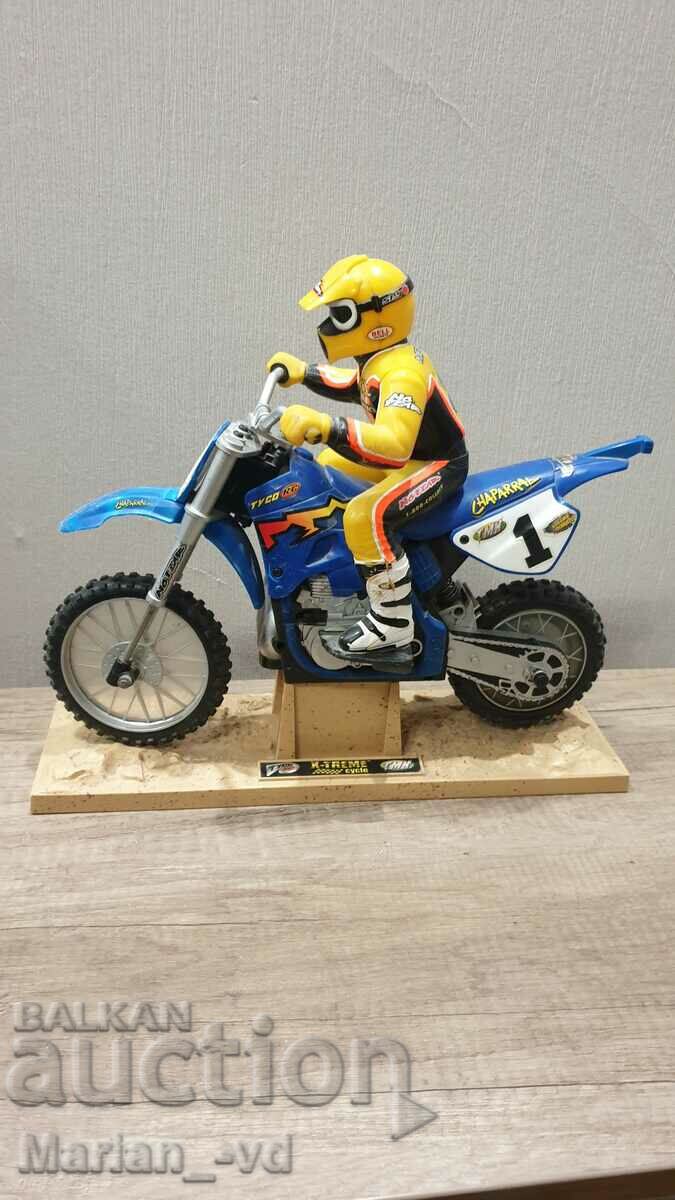 Old electric toy biker with price 30.00 BGN | € 15.34