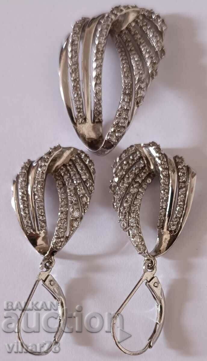 Livrarea Set de cercei și pandantiv din argint foarte frumos