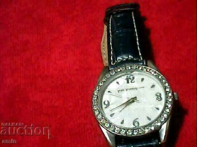 2 beautiful ladies' 4-bed wardrobes work without batteries - 6