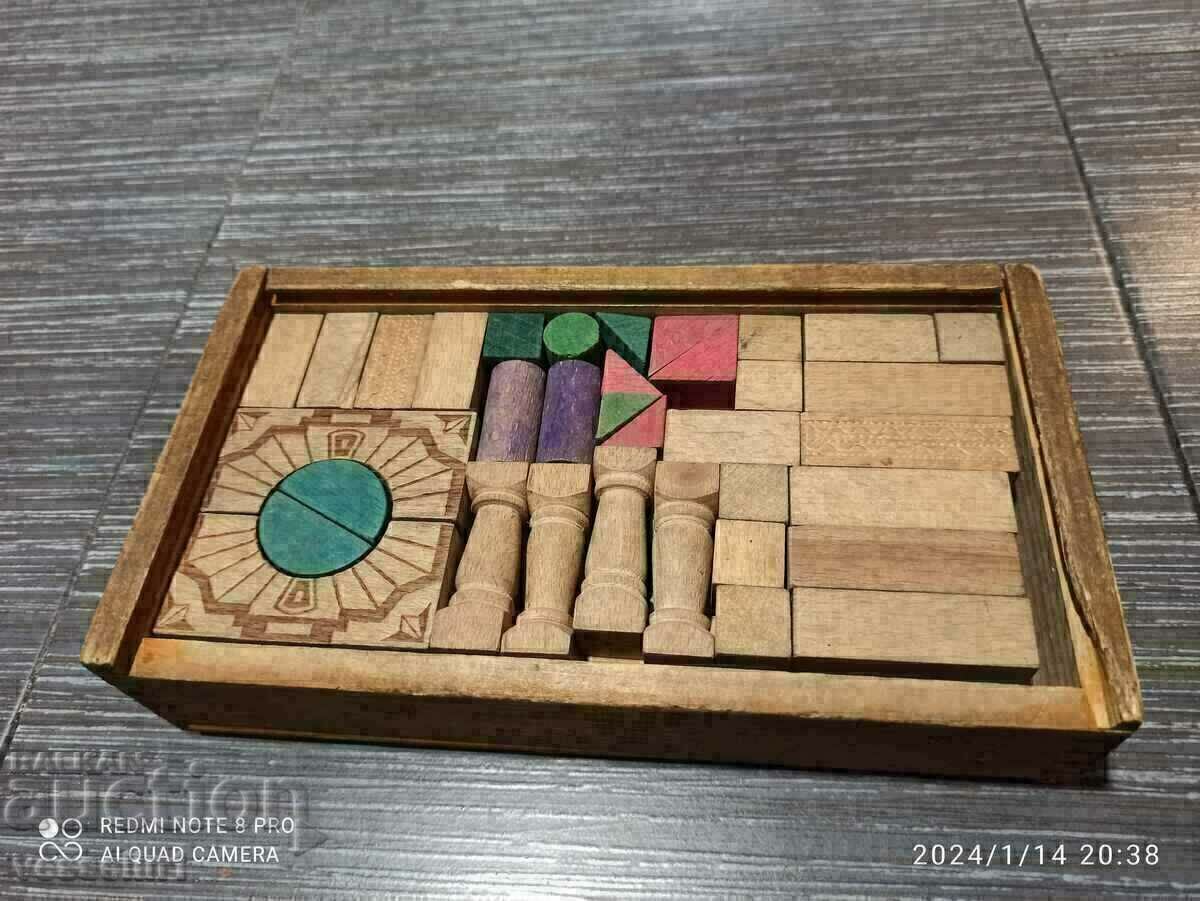 Auction Old children's game wooden constructor Germany Auction Old children's game wooden constructor Germany