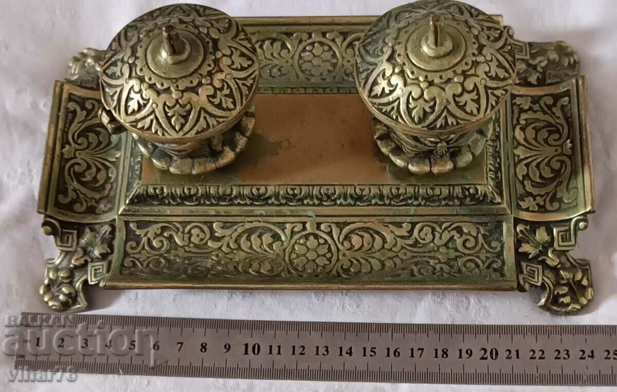 Auction OLD INK POT Auction OLD INK POT