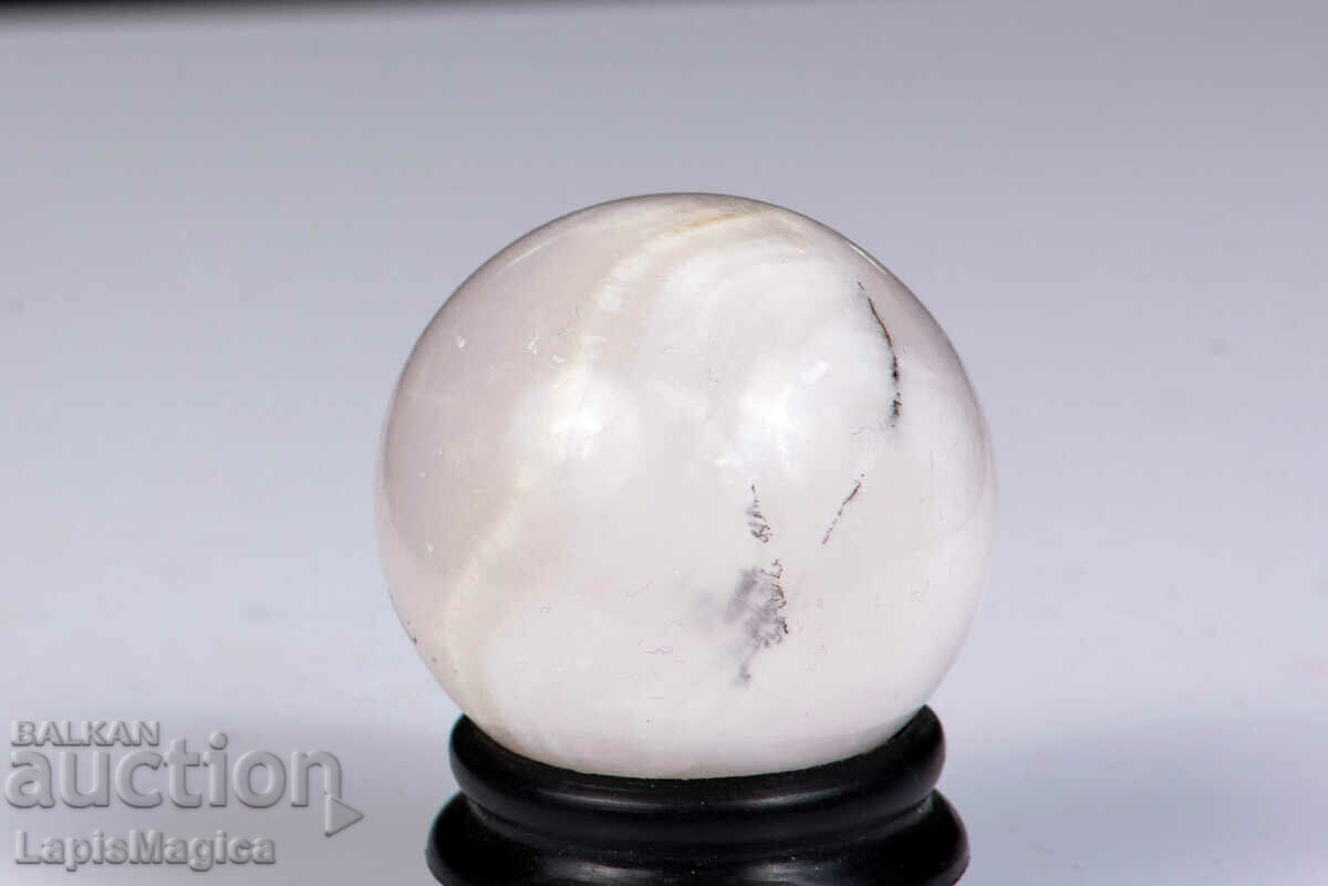 Sferă fluorescentă de manganocalcit 77g 38mm #5 cu preț 15.00 BGN | € 7.67