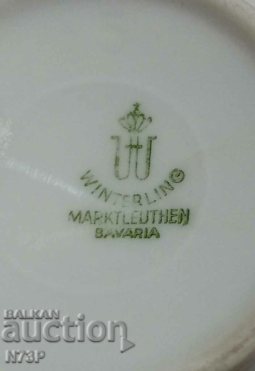 Delivery of A NICE POWDER. LATERIERA.