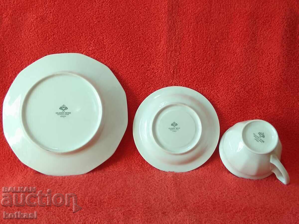 Delivery of Rosenthal White Rose Triple Set Cup Plates Delivery of Rosenthal White Rose Triple Set Cup Plates