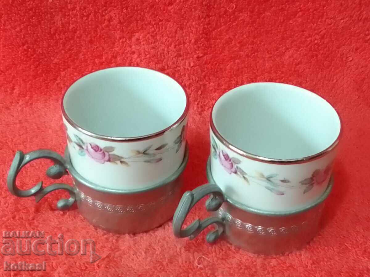 Lot de două căni cu tulpina marcată - 7