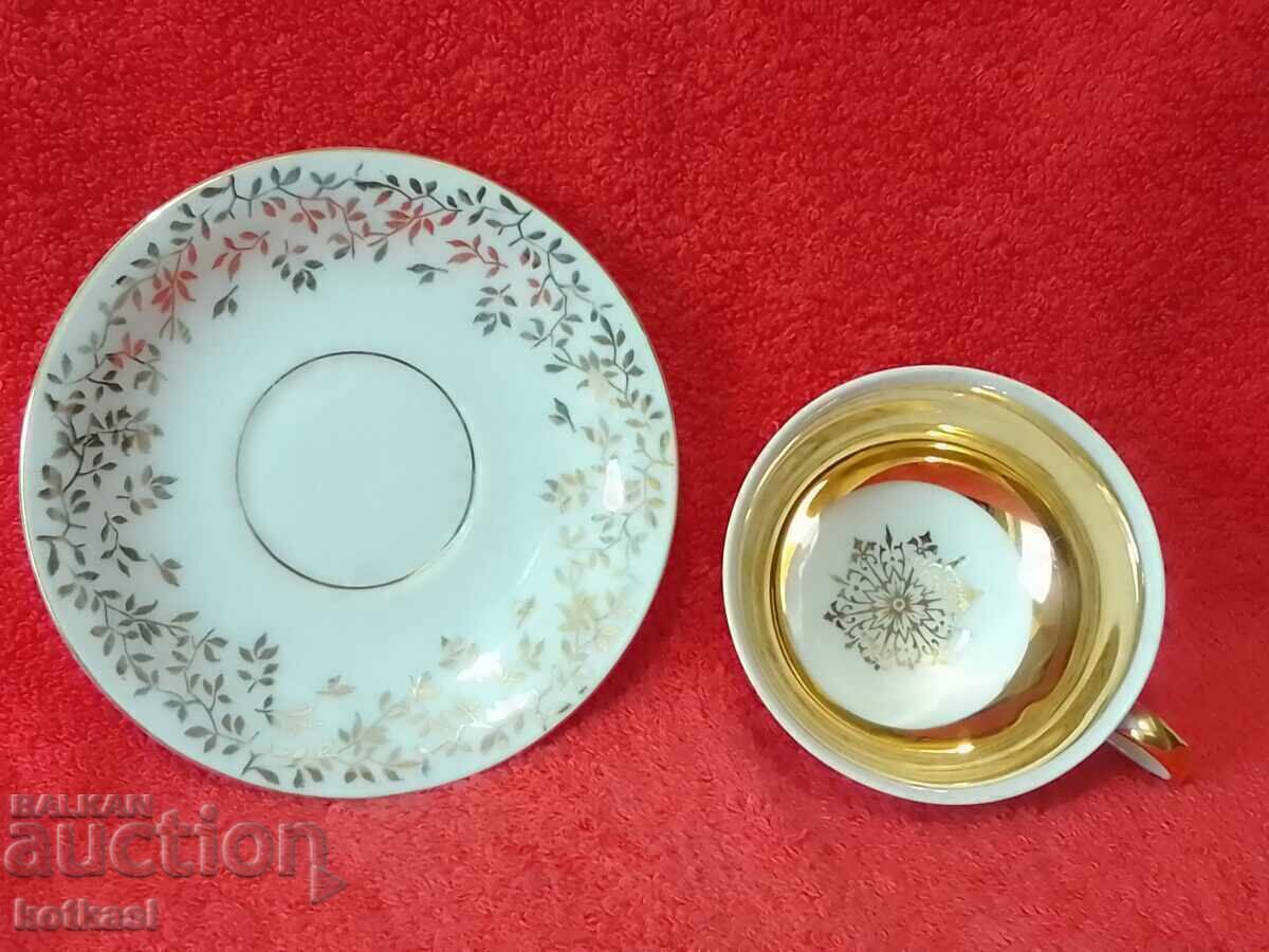 Delivery of Old porcelain set cup plate markings Jaeger gilding Moka Delivery of Old porcelain set cup plate markings Jaeger gilding Moka