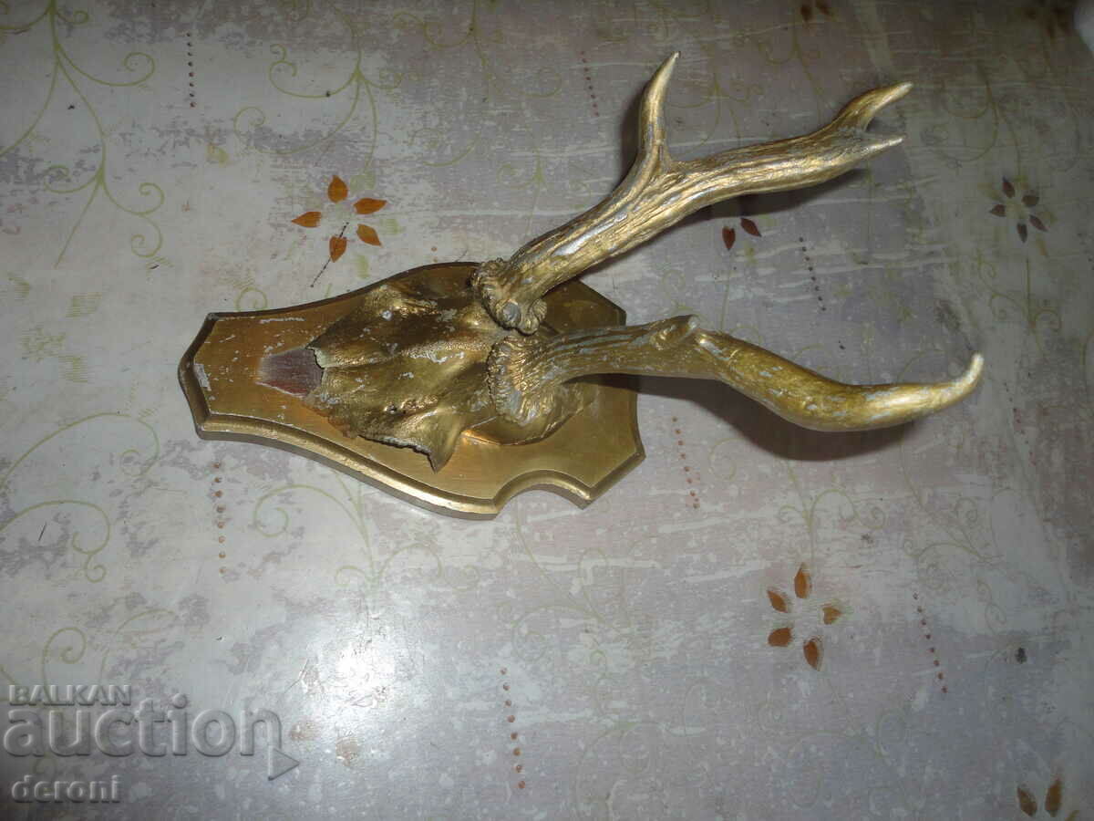 Livrarea Trofeul de vânătoare antic 4 Livrarea Trofeul de vânătoare antic 4