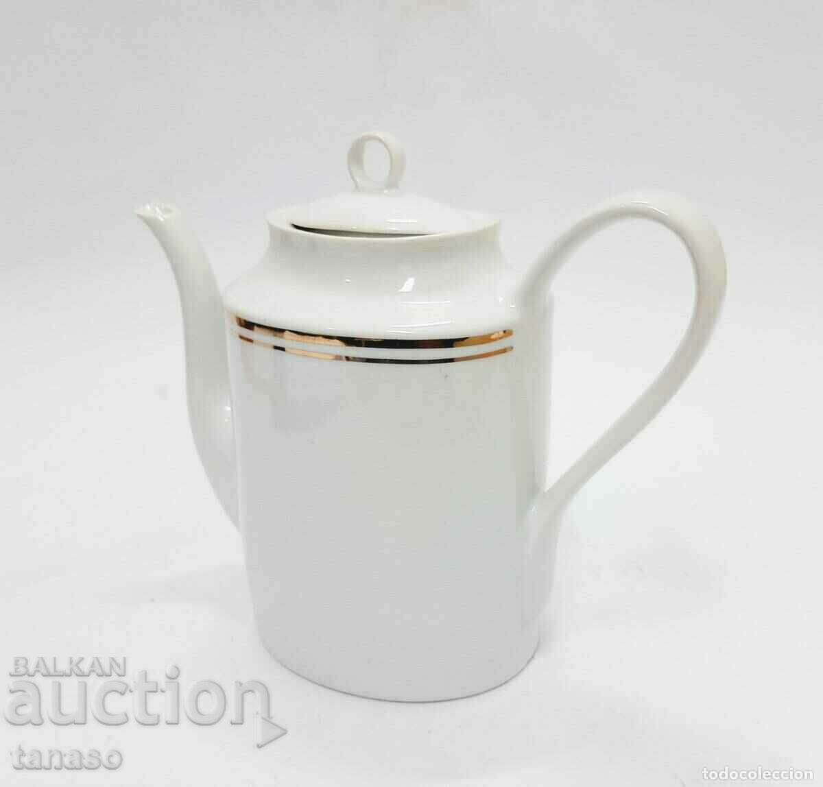 Delivery of Old Bulgarian porcelain tea/coffee pot, kettle (12.3) Delivery of Old Bulgarian porcelain tea/coffee pot, kettle (12.3)