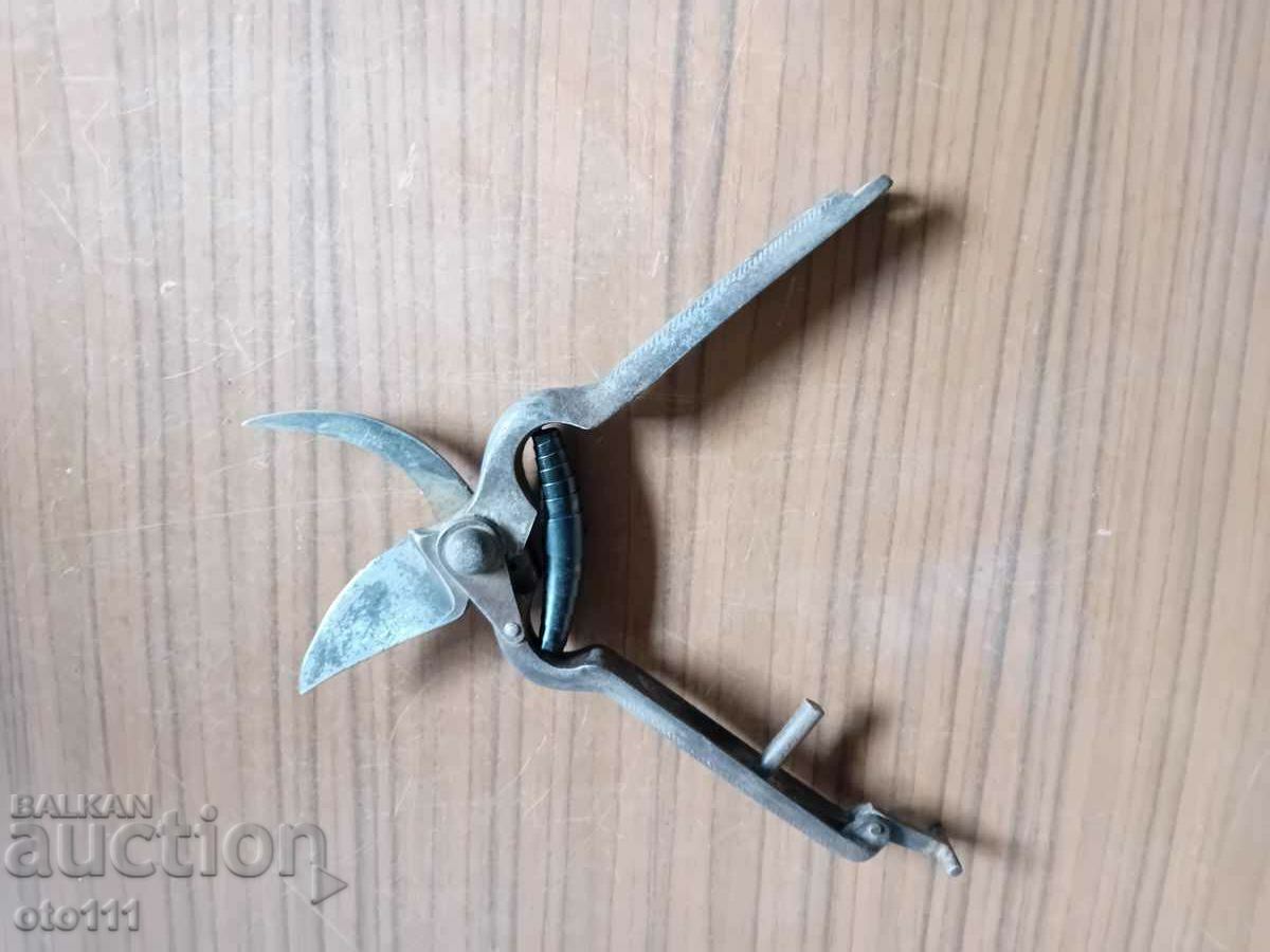 Delivery of OLD GERMAN VINEYARD SCISSORS - KUNDE Delivery of OLD GERMAN VINEYARD SCISSORS - KUNDE