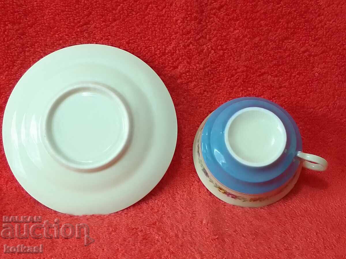 Old double set cup and saucer - 6 Old double set cup and saucer - 6