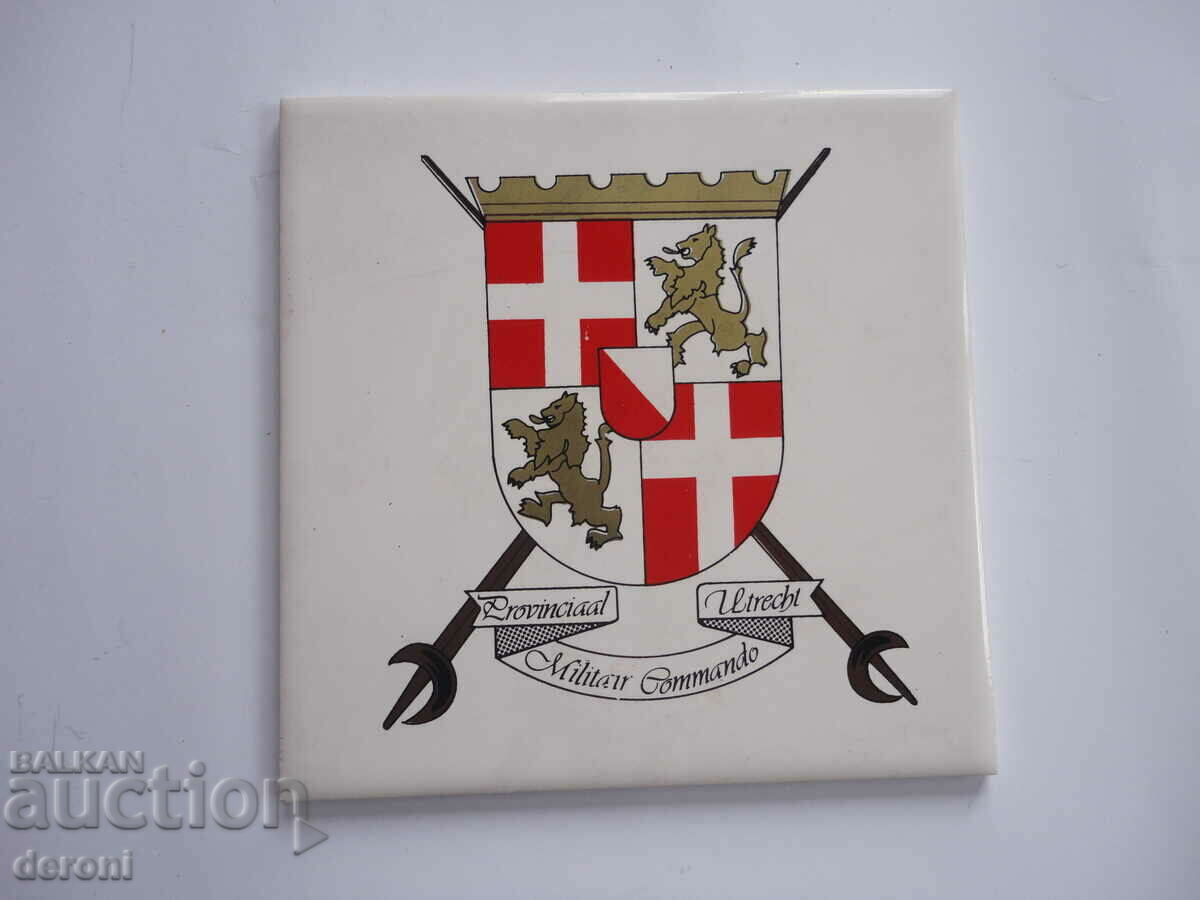 Auction Porcelain Coat of Arms Shield Crown Emblem Holland Auction Porcelain Coat of Arms Shield Crown Emblem Holland
