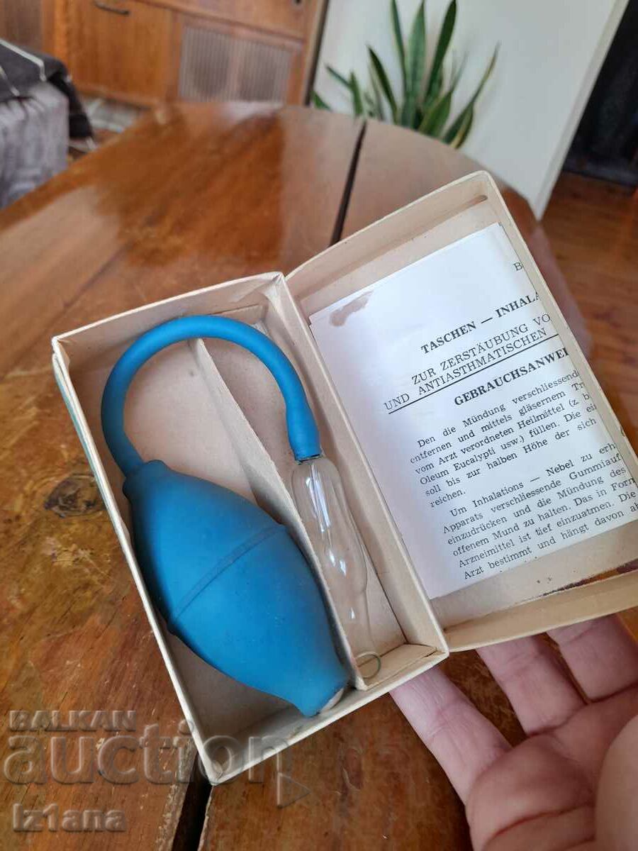 Auction An old inhaler Auction An old inhaler