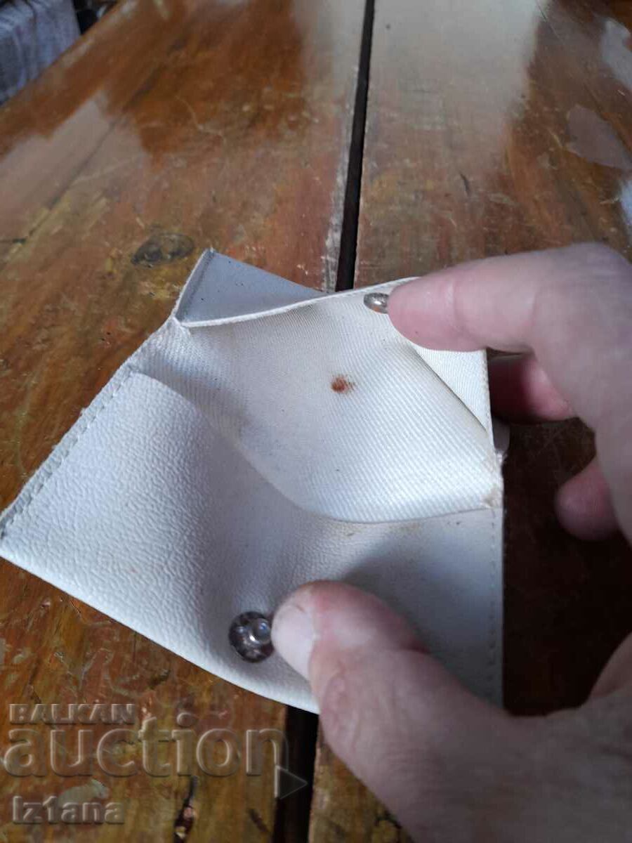 Old lady's purse - 5 Old lady's purse - 5