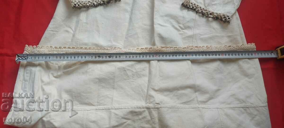 SHIRT - WEAR - 28 with price 76.50 BGN | € 39.11 SHIRT - WEAR - 28 with price 76.50 BGN | € 39.11