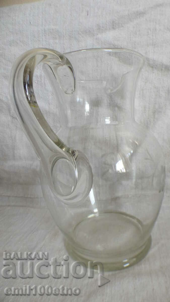 Delivery of Etched glass wine jug Delivery of Etched glass wine jug