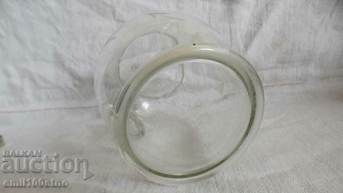 Etched glass wine jug - 6 Etched glass wine jug - 6