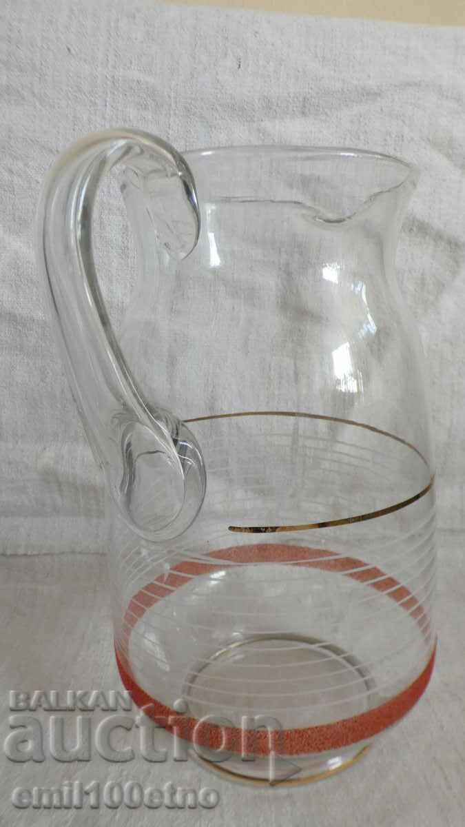 Delivery of Wine jug Delivery of Wine jug