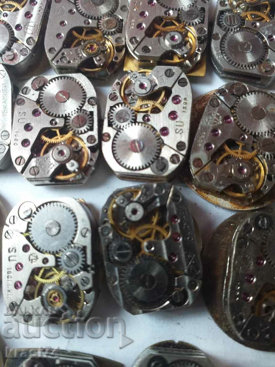 Lot of watch machines with price 20.00 BGN | € 10.23 Lot of watch machines with price 20.00 BGN | € 10.23