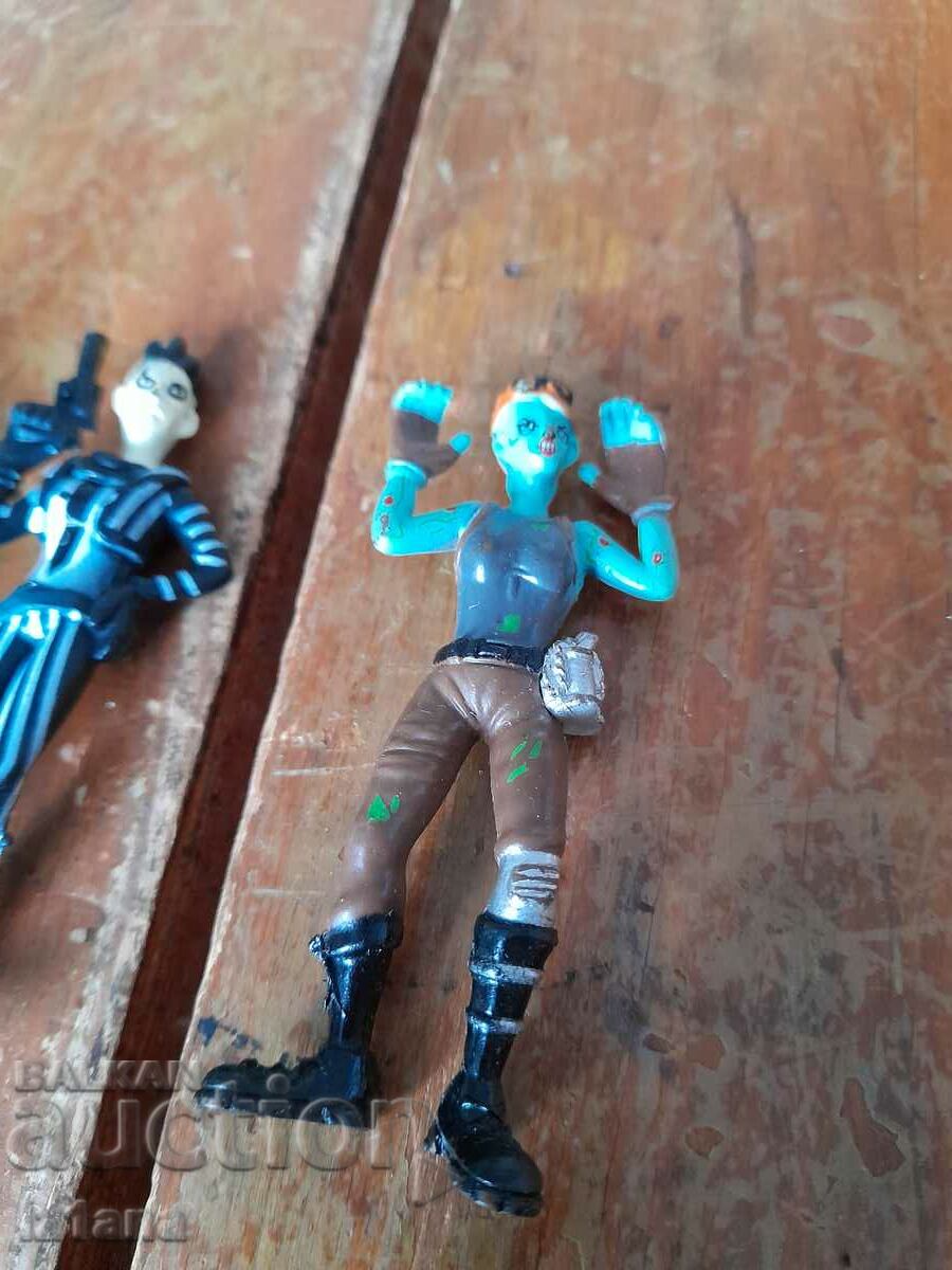 Old Zombie figurines with price 20.00 BGN | € 10.23 Old Zombie figurines with price 20.00 BGN | € 10.23