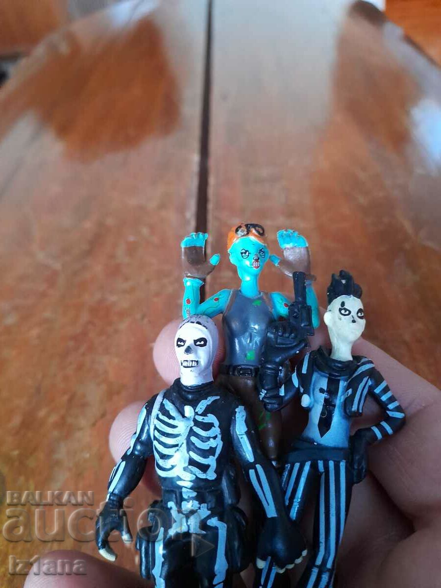 Delivery of Old Zombie figurines Delivery of Old Zombie figurines